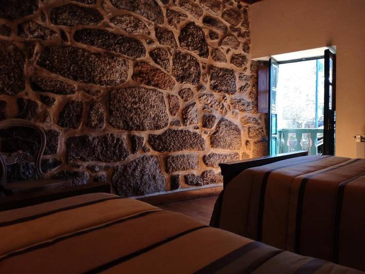 Maison de campagne pour 7 personnes, avec jardin et vue dans Campo Do Gerez