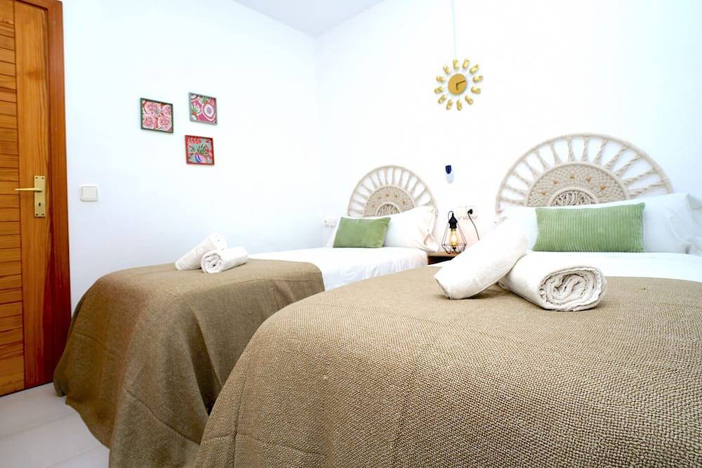 Apartamento entero, Apartamento Cerca a la Playa, Vistas al Mar, Ideal para Familias, Terraza, Wifi in Es Trenc, Campos