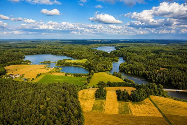 Domek letniskowy dla 6 osób, z ogród i jacuzzi oraz sauna w Bory Tucholskie