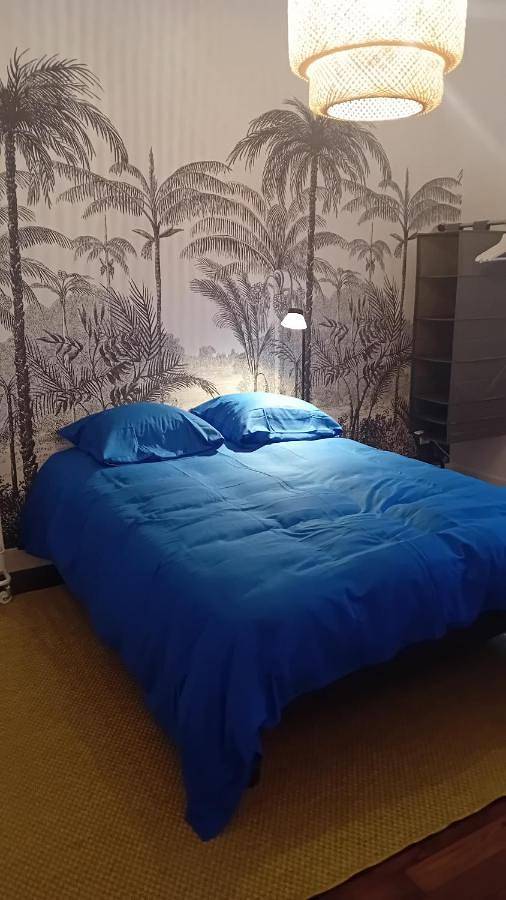 Chambre d’hôte pour 3 personnes, avec Terrasse ainsi que Jardin et Vue