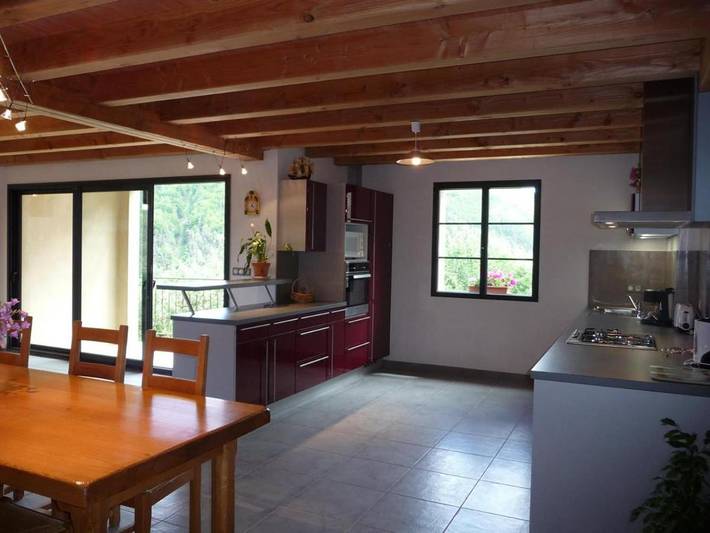 Location de vacances pour 4 personnes, avec terrasse dans Saint-Julien-du-Tournel - 4