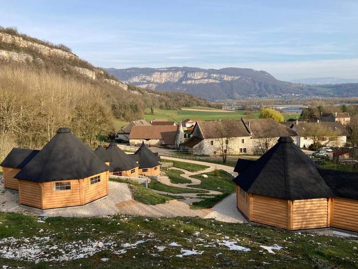 Gîte pour 2 personnes, avec jardin ainsi que vue et terrasse dans Belley - 2