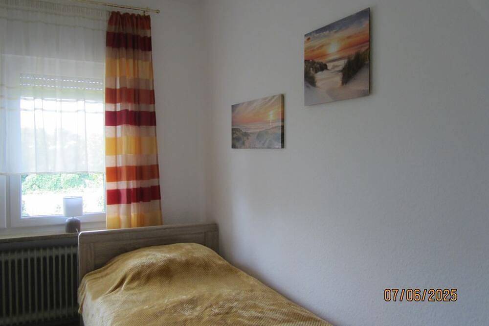 Ganze Wohnung, Ferienwohnung \"Kleyne Rore\" - Appartement/Fewo, Bad, Wc, 2 Schlafräume in Wittlich, Bernkastel-Kues & Umgebung