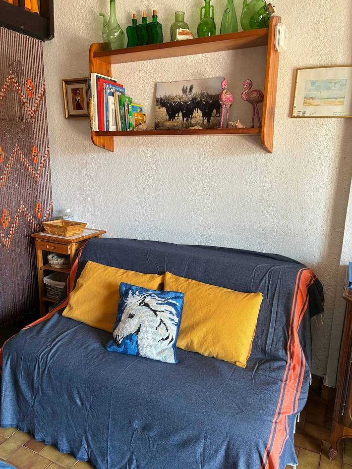 Gîte pour 4 personnes, avec Terrasse à Saintes-Maries-de-la-Mer - 2