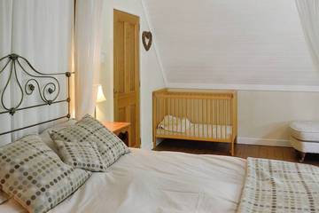 Log Cabin for 8 People in Betws-y-Coed, Conwy region, Photo 2