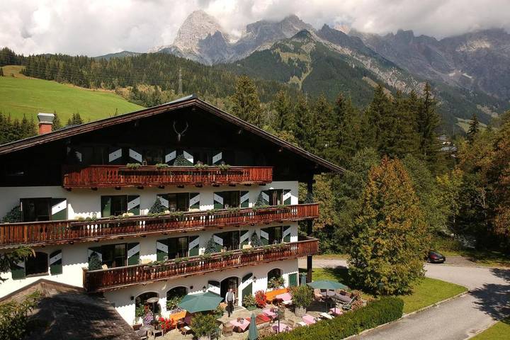 Hotel für 2 Personen, mit Sauna und Ausblick sowie Pool und Garten in Steinernes Meer