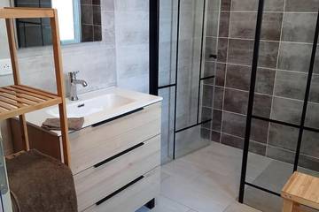 Gîte pour 4 personnes, avec jardin à Ruch (homonymie)