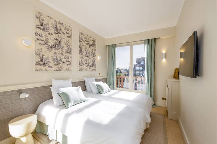 Gîte pour 6 personnes, avec balcon/terrasse dans Plage De Tourgeville - 3