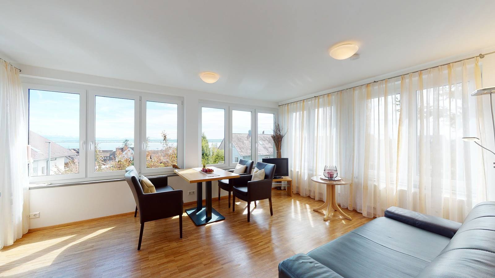 Ganze Wohnung, Ferienwohnung '101' mit Gemeinschaftsgarten, Wi-Fi und Klimaanlage in Hagnau am Bodensee, Region Bodensee-Oberschwaben