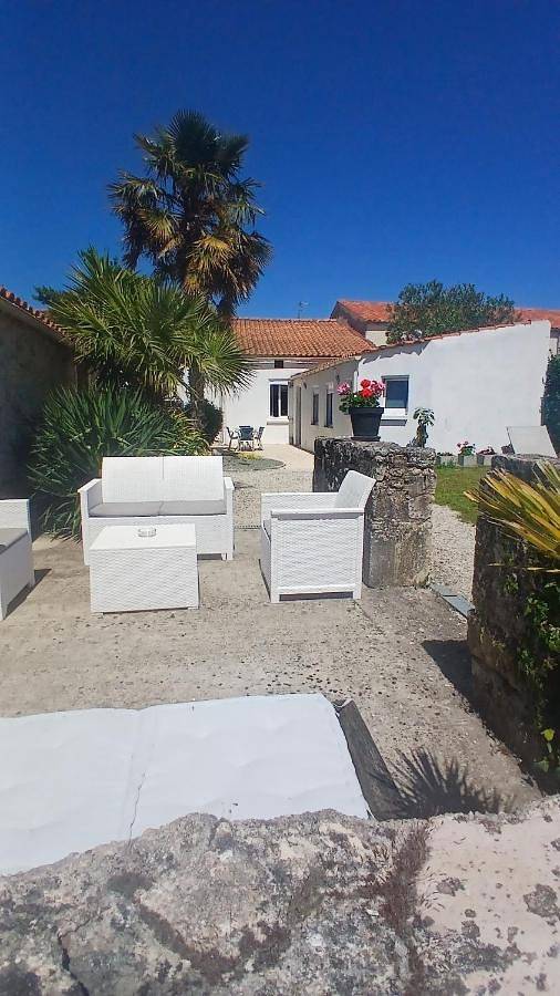 Ti Kaz Auberge in Saint-Just-Luzac, Côte de Beauté