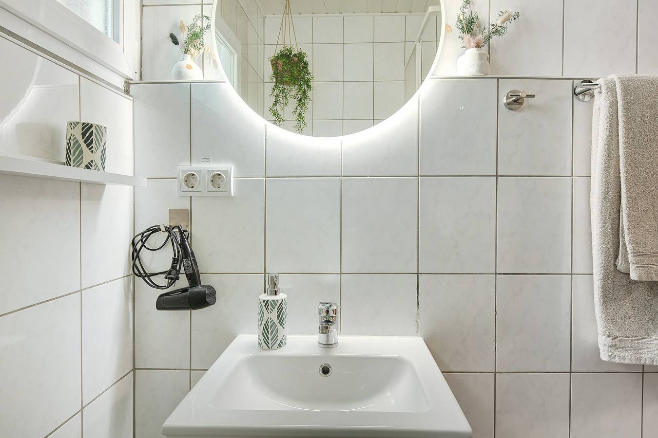 Ferienhaus 'Sonnenpark 44' mit Seeblick, privater Terrasse und Wi-Fi in Neubäu, Roding