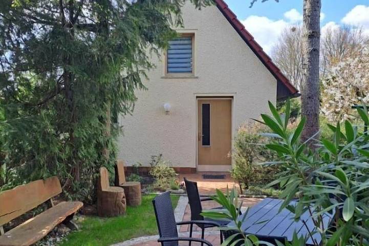 Ferienwohnung für 5 Personen, mit Garten, mit Haustier in Möllenhagen