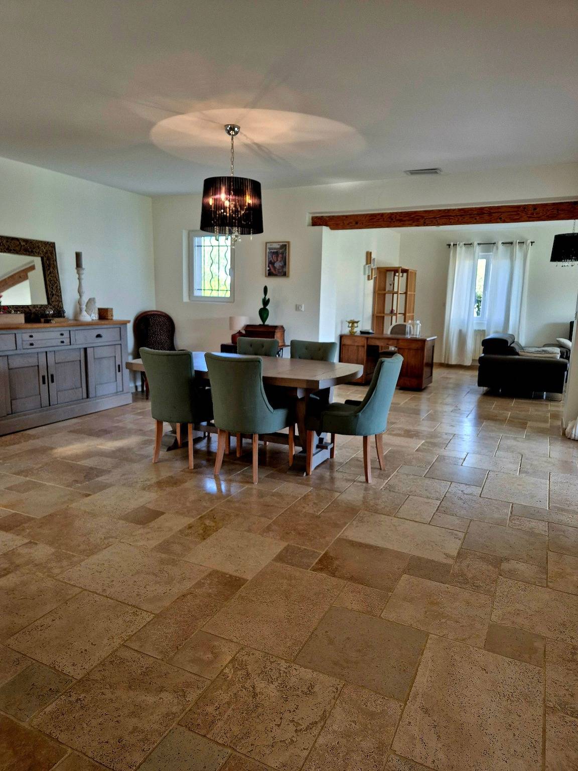 Villa « Margot » avec terrasse privée, Wi-Fi et climatisation in Goudargues, Région de Nîmes