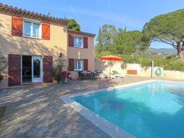 Holiday Rental for 8 People in Bormes-les-Mimosas, Toulon region, Photo 1