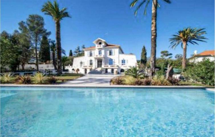 Gîte pour 5 personnes, avec jacuzzi dans Plage Camp Long