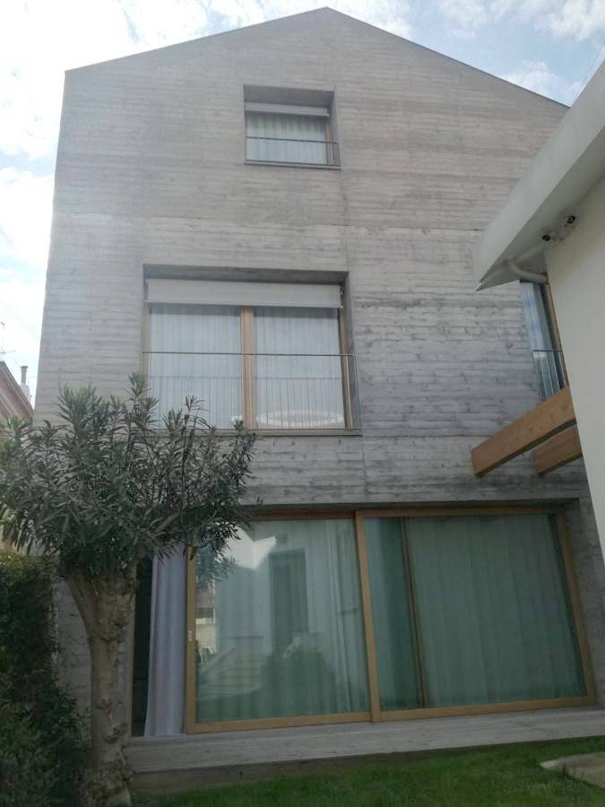 La casa di Mario tra le case in Ortona, Ortona (Gemeinde)