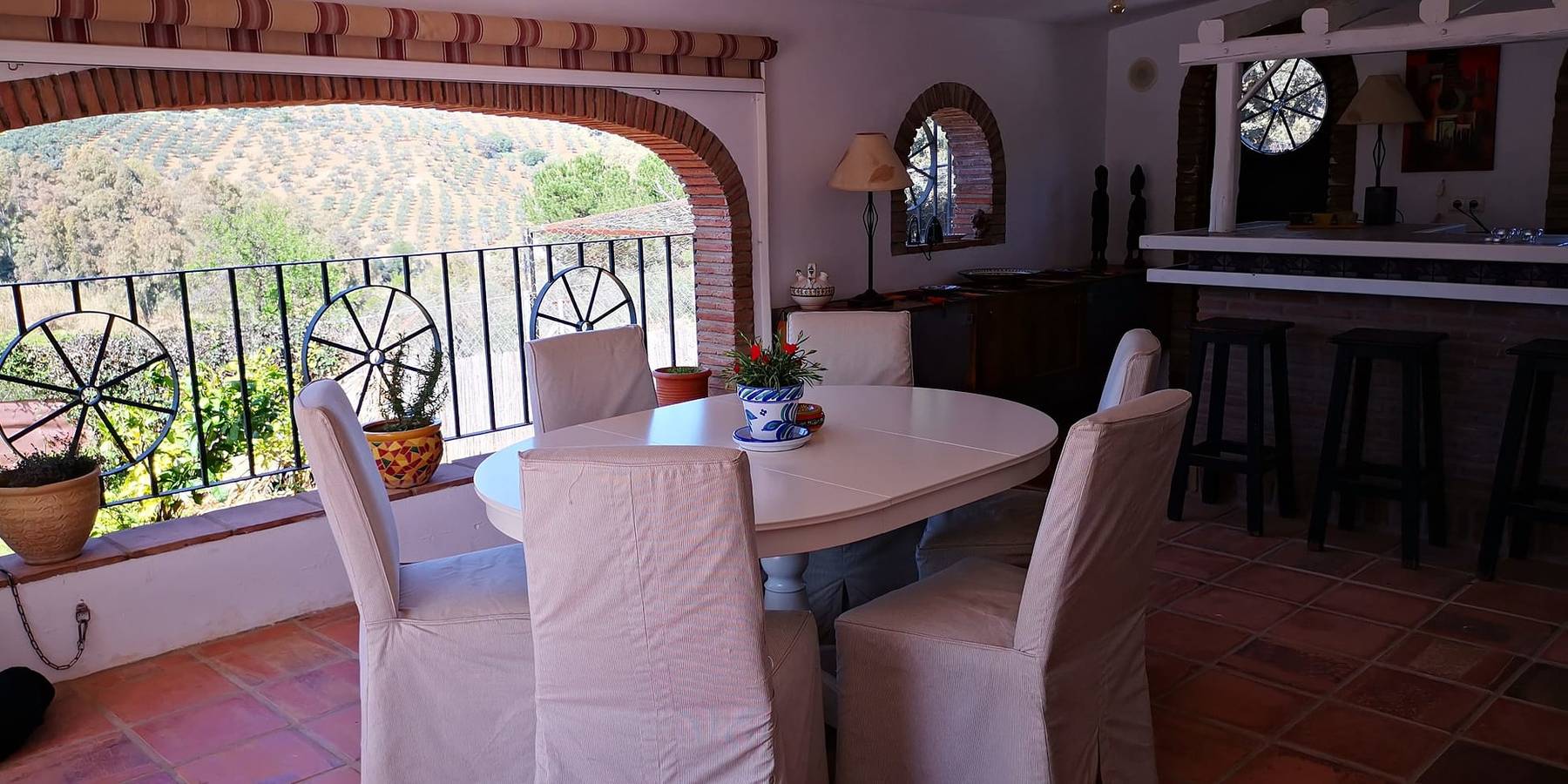 Vacation Home "Ana Maria" with Mountain View, Private Pool & Wi-Fi in Guaro, Sierra de las Nieves