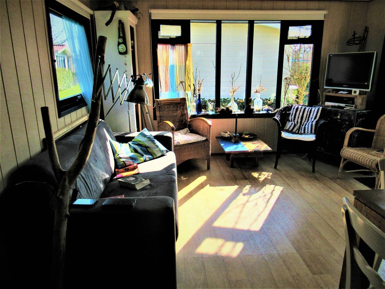 Ganze Wohnung, Gemütliches Mobilheim mit 3 Schlafzimmern in Goedereede, Goeree-Overflakkee