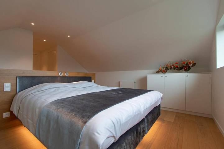 Location de vacances pour 8 personnes, avec jardin et vue à Furnes - 2