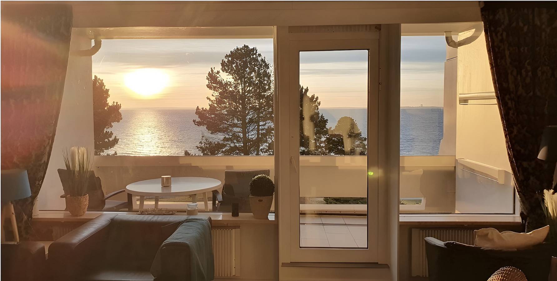 Ganze Wohnung, Ferienwohnung mit Meerblick, Sauna und hochwertiger Einrichtung in Sierksdorf, Ostholstein