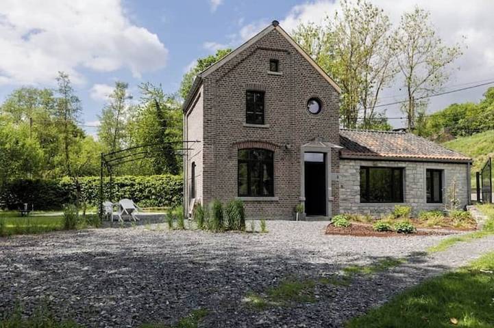 Gîte pour 4 personnes, avec Terrasse et Jardin à Wanze