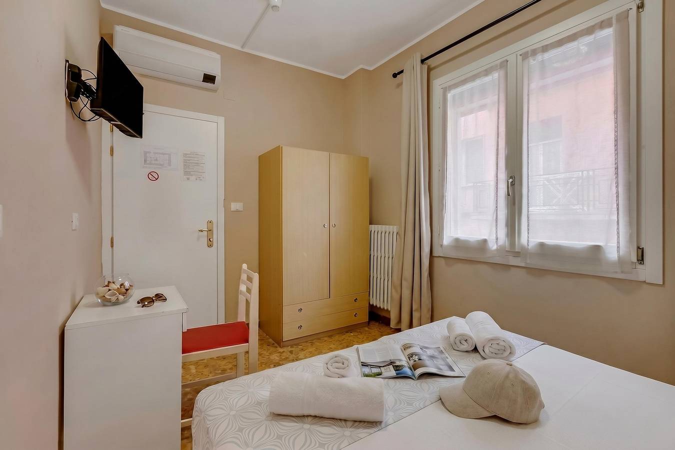 Hotel für 2 Personen mit Balkon in Laigueglia, Riviera di Ponente