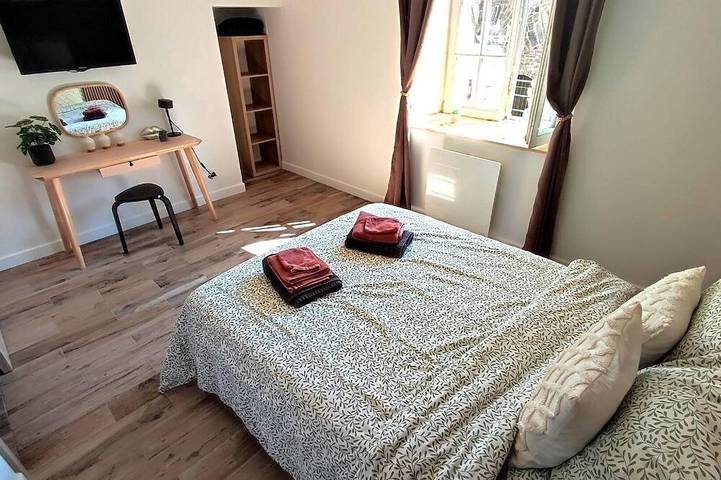 Location de vacances pour 2 personnes, animaux acceptés à Rocroi - 3