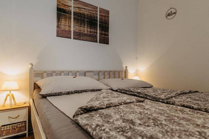 Ganze Wohnung, Appartement Elisa, Dusche, Wc, Studio - Ferienwohnungen Reiner in Mörbisch am See, Leithaberg
