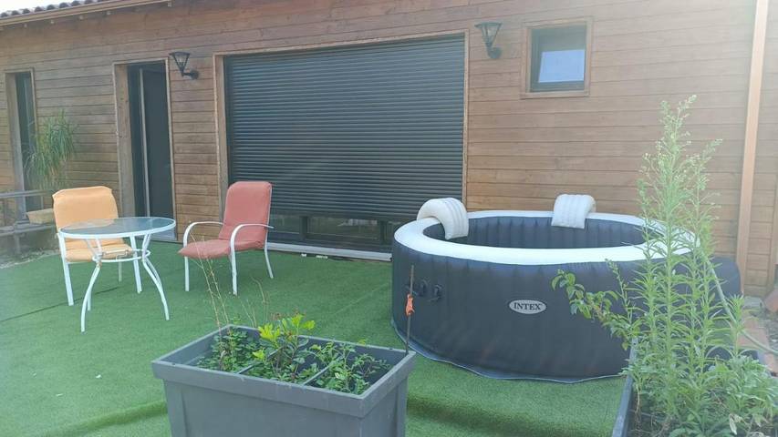 Maison d’hôte pour 2 personnes, avec Jacuzzi et Terrasse