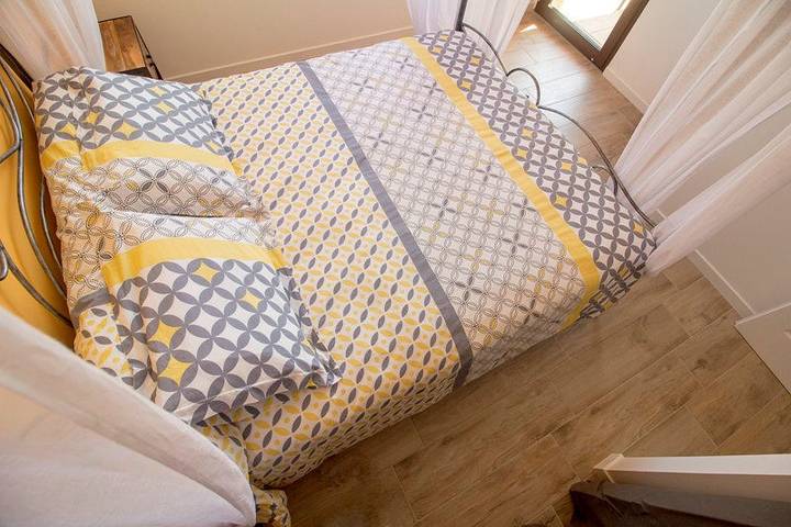 Location de vacances pour 2 personnes, avec piscine ainsi que jardin et jacuzzi à Joyeuse - 3