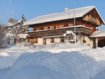 Ferienwohnung für 4 Personen, mit Balkon und Garten in Bayern