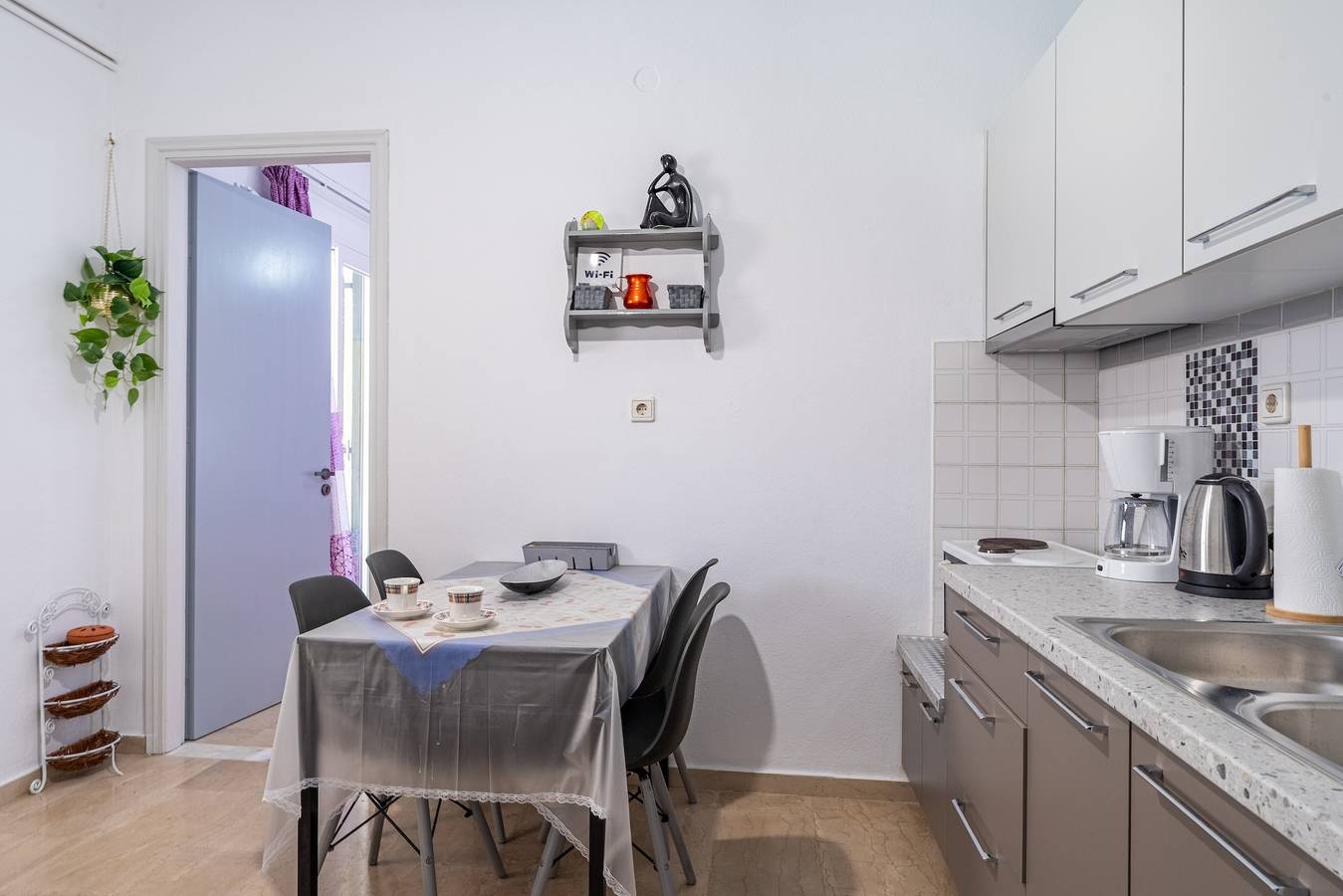 Hel lejlighed, Aglaia's 7th Branch A Apartment with Mountain View, Wi-Fi and Air Conditioning in Acharavi, Korfu