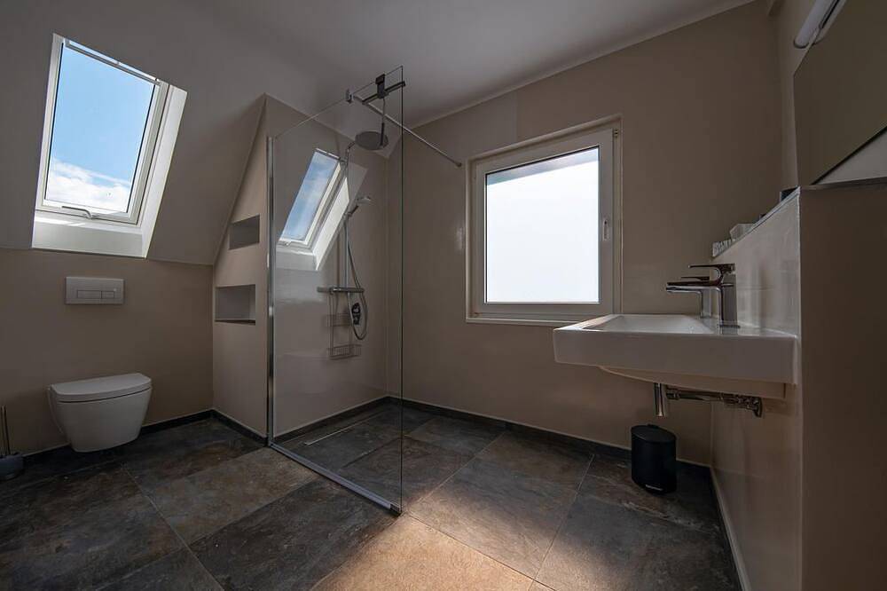 Ganze Wohnung, Haus Am Brunnen - Ferienhaus, Dusche und Bad, Wc, 3 Schlafräume in Nothweiler, Landkreis Südwestpfalz