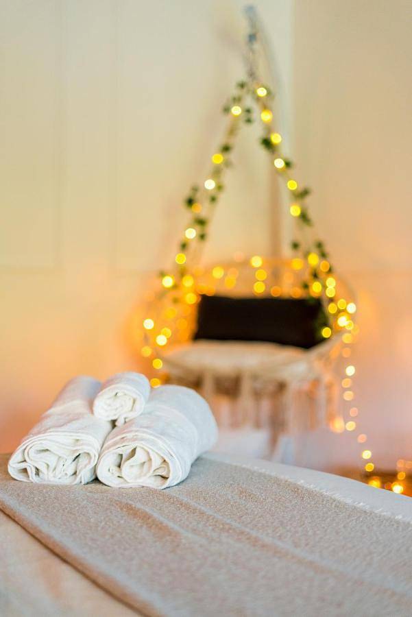Chambre unique Lovya, avec Jacuzzi en hypercentre in Villeneuve-sur-Lot, Quercy