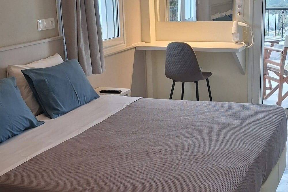 Appartement entier, Villa kavourakia studio with sea view in Sporades