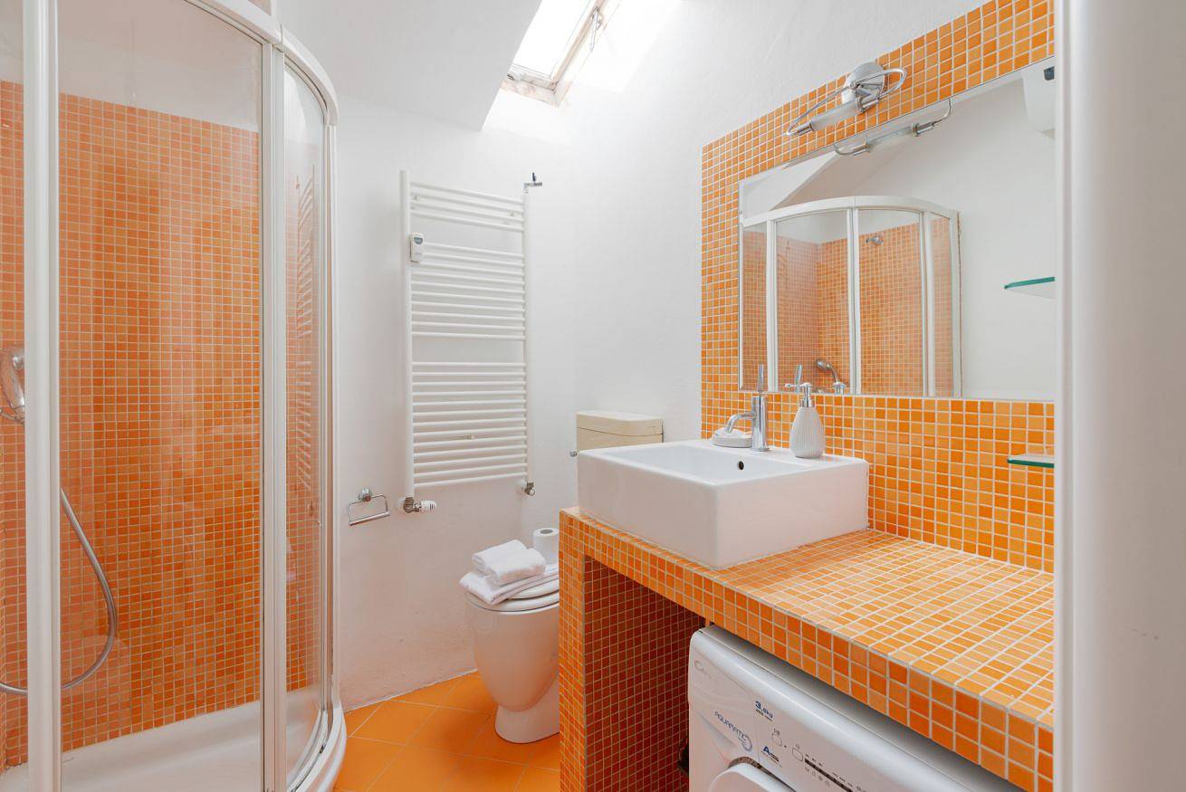 Appartamento intero, Milano Viale Umbria Bright Studio in Milano, Provincia di Milano