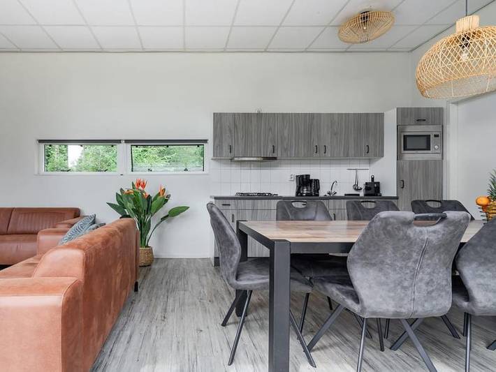 Bungalow für 8 Personen in Friesland - 3