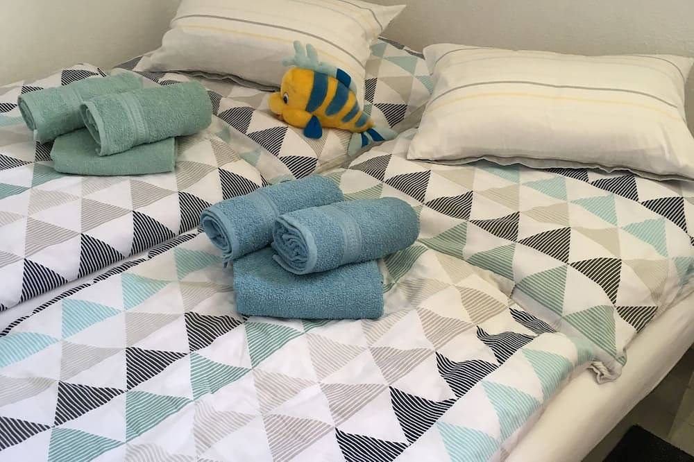 Wellnessoase aan Zee, Bungalow, 4 Bedden, Zonneterras, 10 Minuten Lopen Naar het Strand in Sint Maartensvlotbrug, Nederlandse Noordzeekust