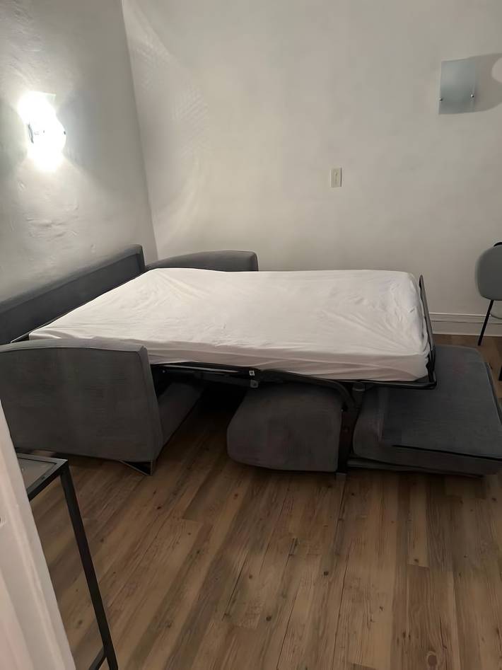 Studio entier, Studio pour 2 personnes avec vue sur la montagne in La Bourboule, Parc naturel régional des Volcans d'Auvergne