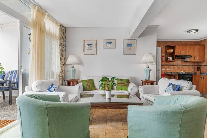 Ferienhaus 'Casita Canaria' mit Meerblick, privatem Pool und Wlan in La Asomada, Tías