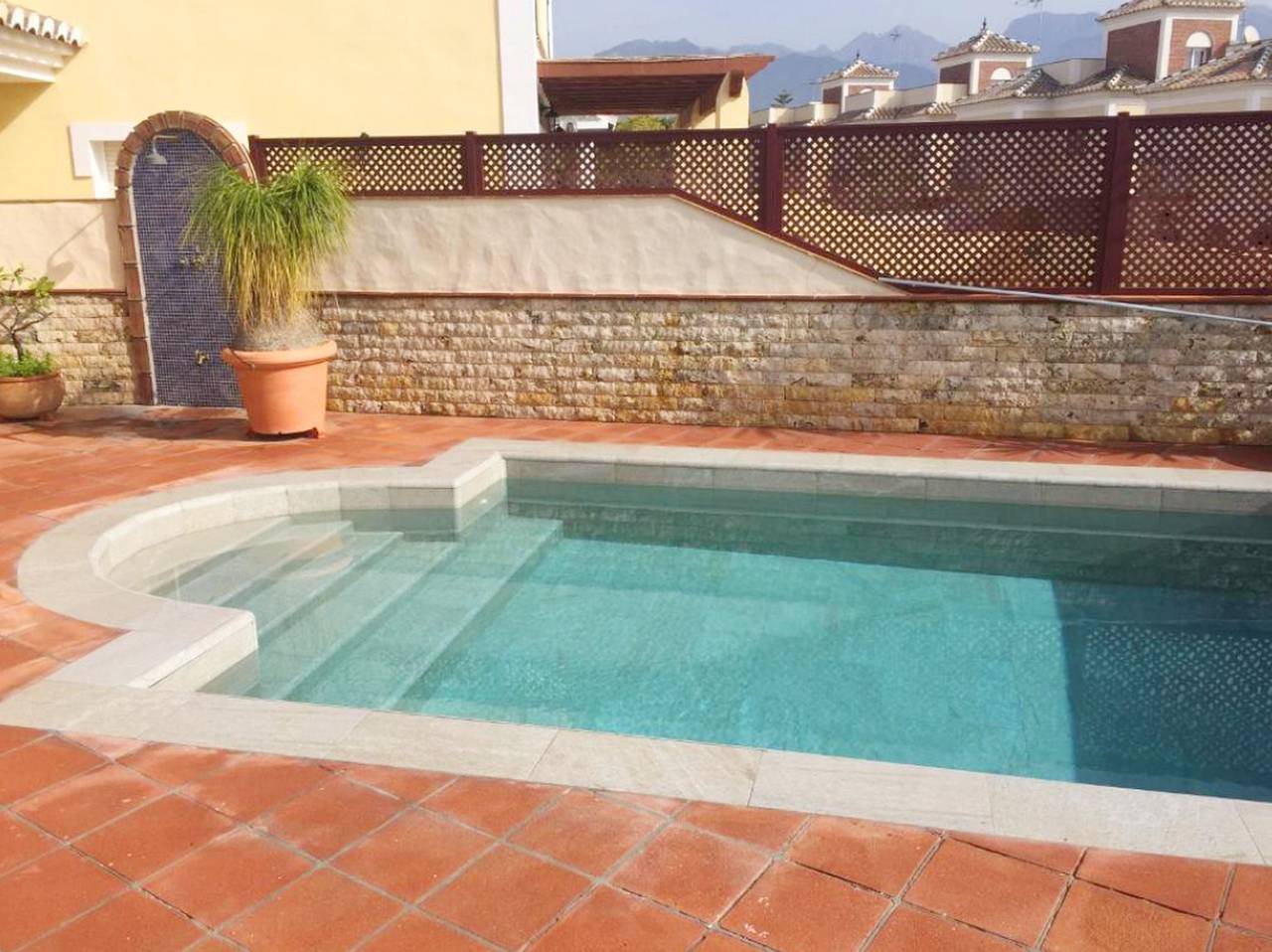 1033 Villa Laura in Urbanização Tropicana, Nerja