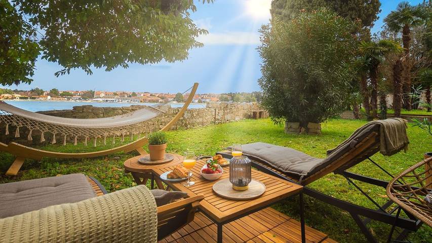 Appartement de vacances pour 4 personnes, avec jardin