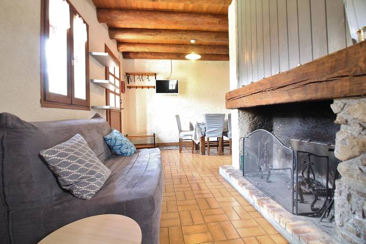 Gîte pour 5 personnes, avec jardin dans Lac de Génos-Loudenvielle - 4