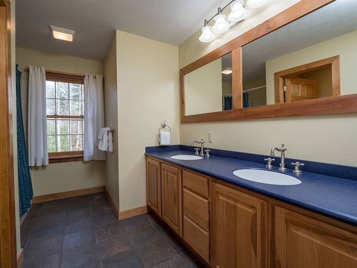 Vacation rental for 10 people, with hot tub and balcony, with pets in Sunday River