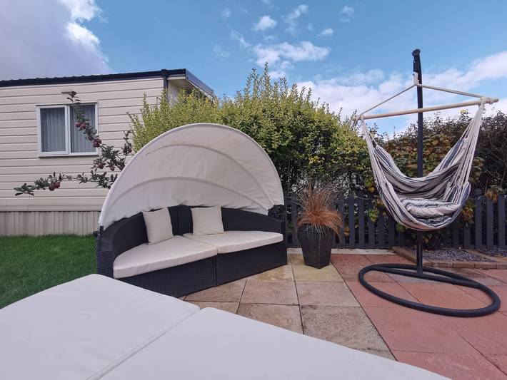 Cabaña de madera para 7 personas, con terraza y jardín, Se admiten mascotas - 1