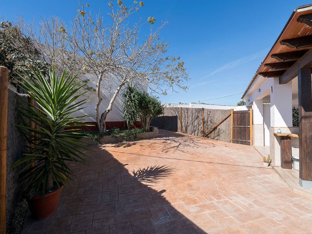 Casa Roja - Villa Con Piscina Privada. Wifi Gratis in Barbate, Costa de la Luz