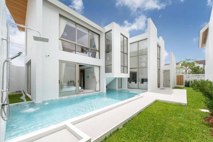Chalet para 8 personas, con jardín además de piscina y vistas - 1
