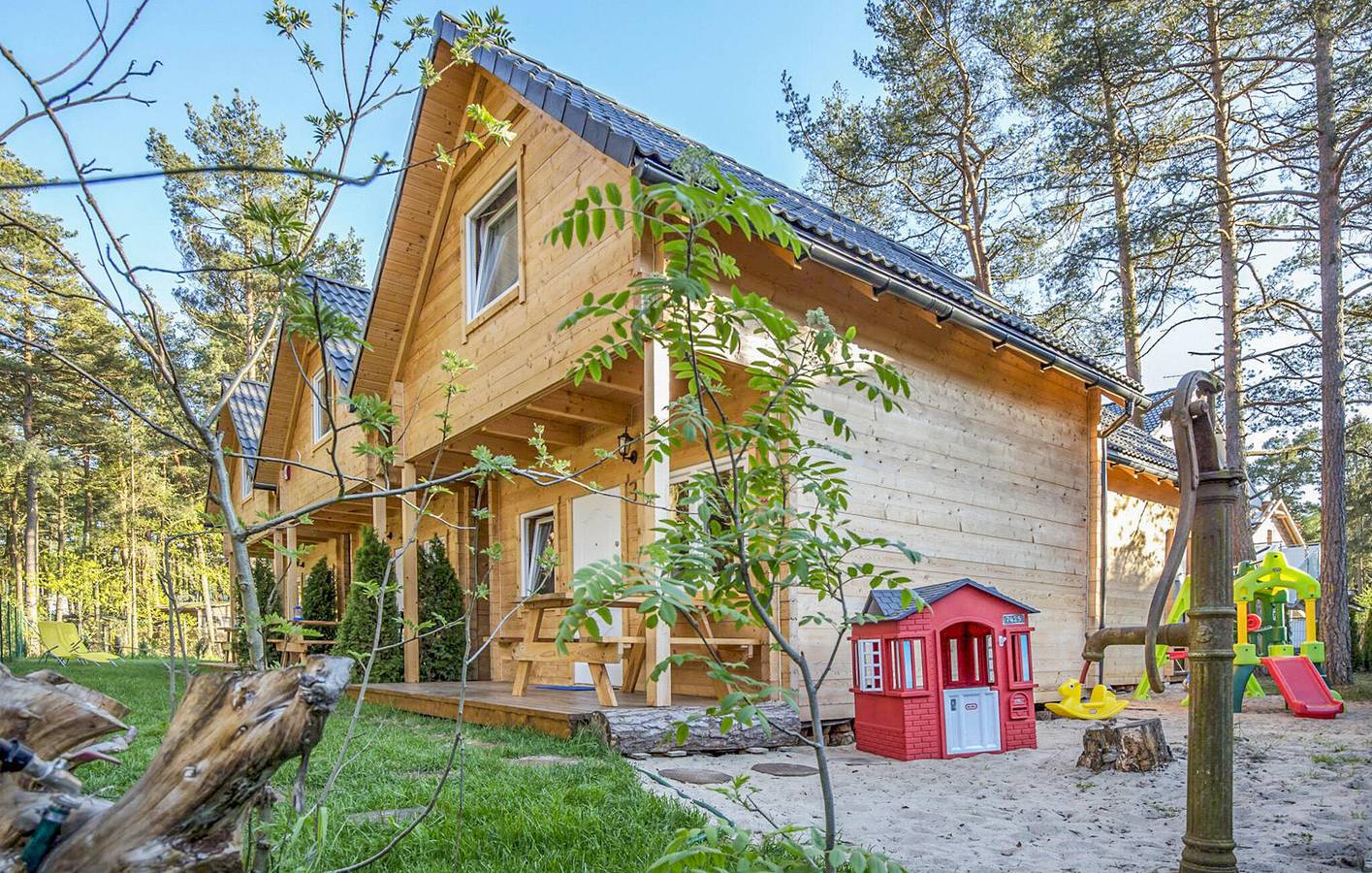 Dom dla 8 osób z taras in Pobierowo, Powiat gryficki