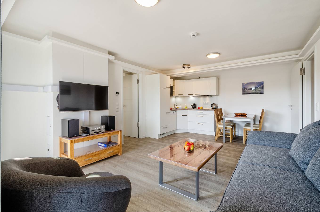 Geheel vakantieappartement, Vakantieappartement voor 2 personen met balkon in Prora, Binz
