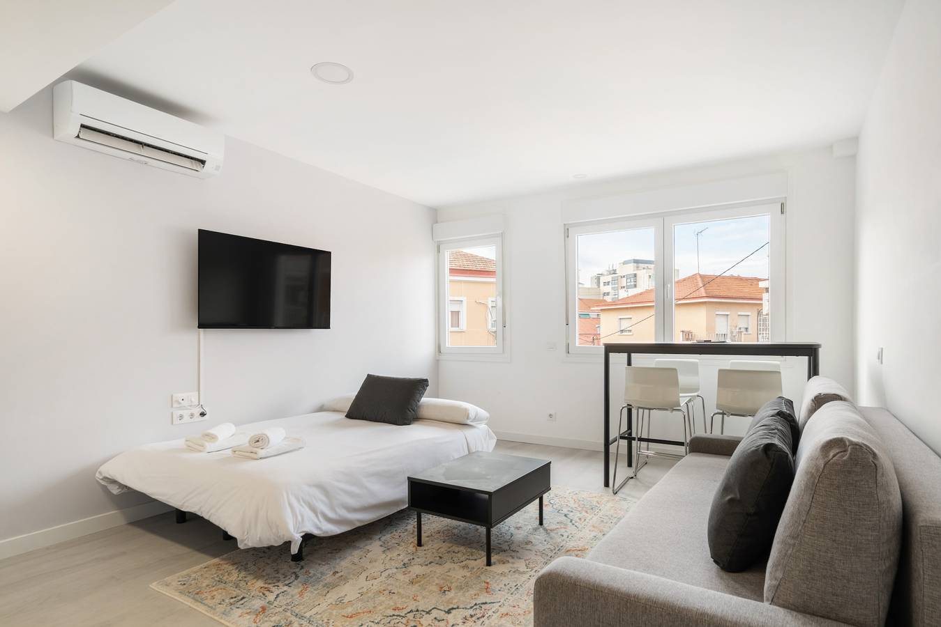 Apartamento inteiro, Apartamento reformado en madrid rio de alquiler temporal in Madrid, Área Metropolitana de Madrid
